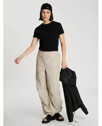 56222-020 BLACK M 