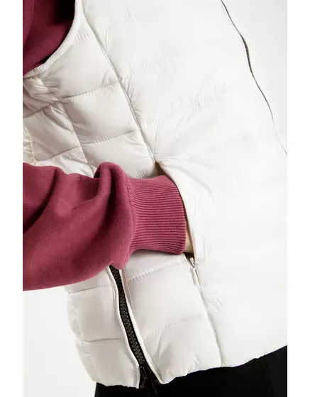 90033-008 WHITE L