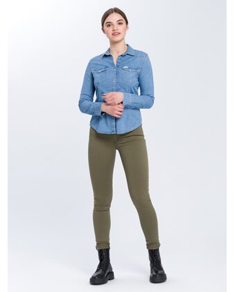 A 535-025 LIGHT MID BLUE M 